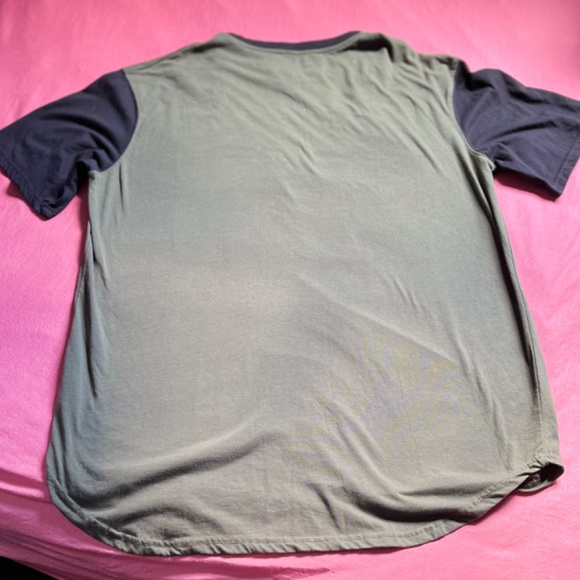 Young and Funded t shirt - Picture 2 of 2